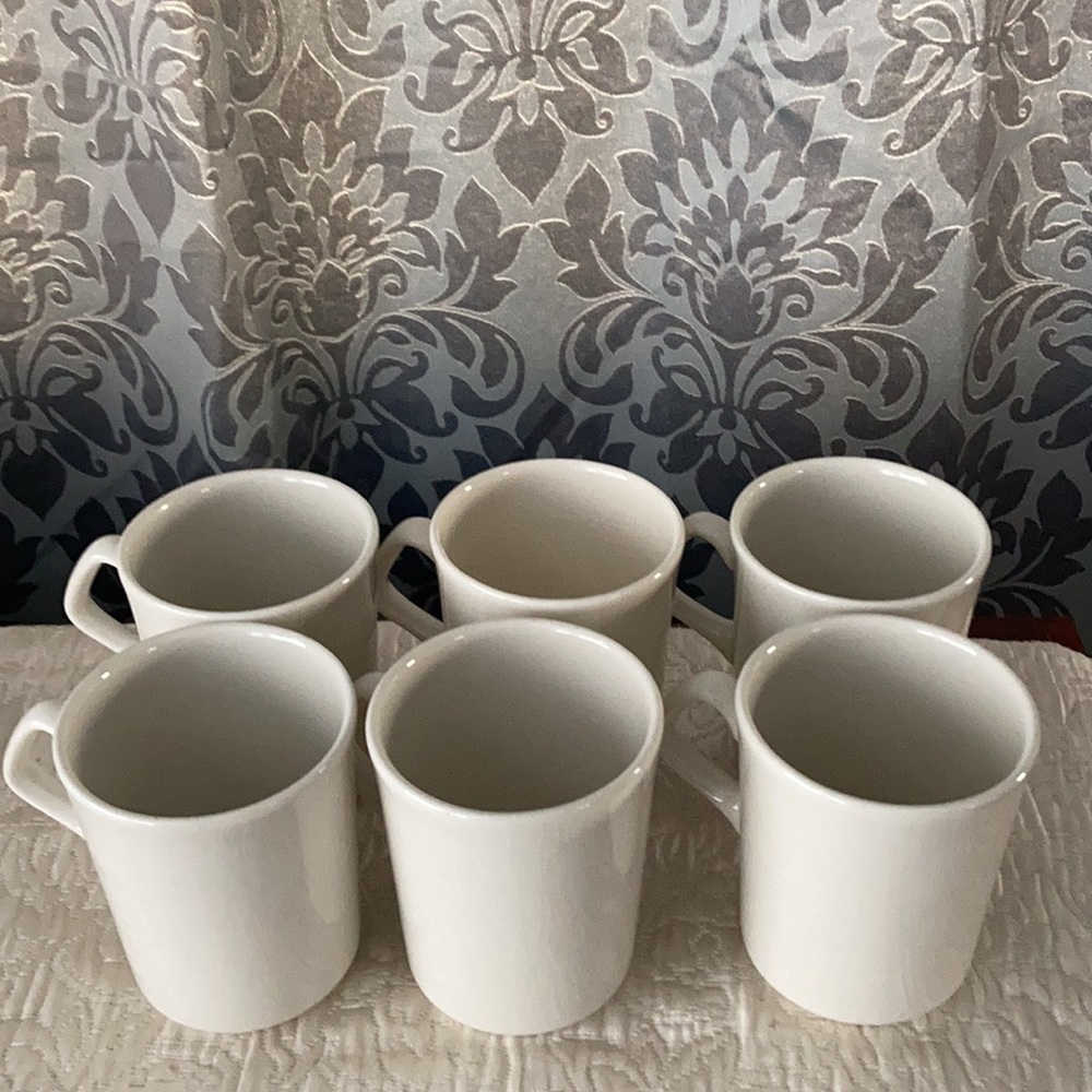 6 Homer Laughlin “Restaurant” Bone China Coffee Cups in excellent condition